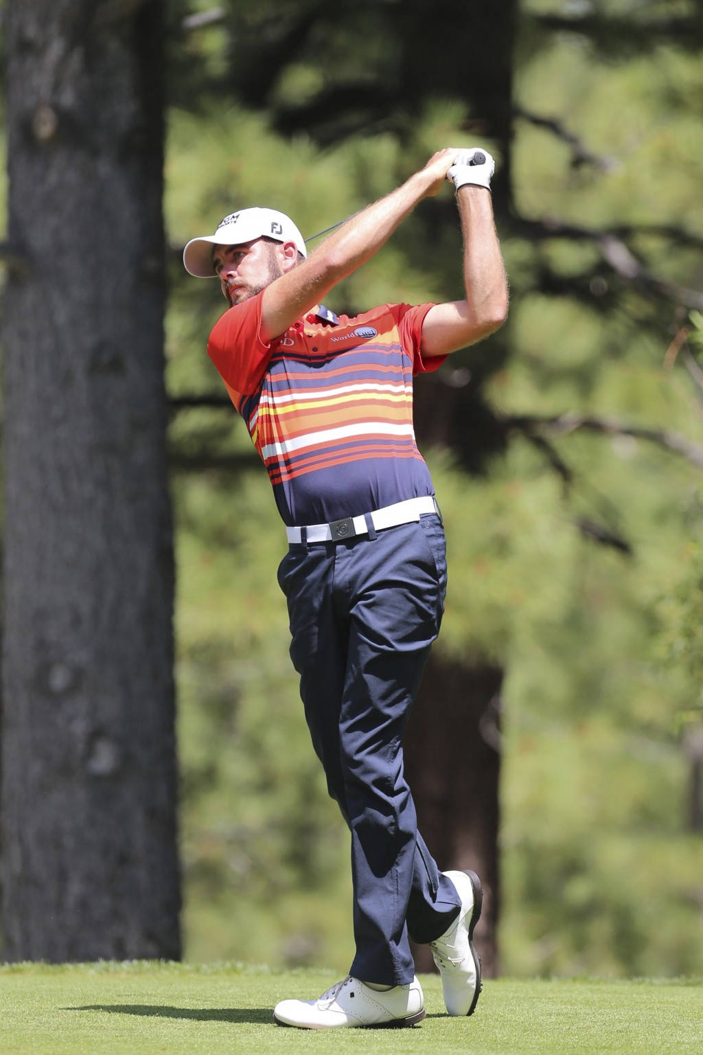 Troy Merritt Golf Stance Phone Background