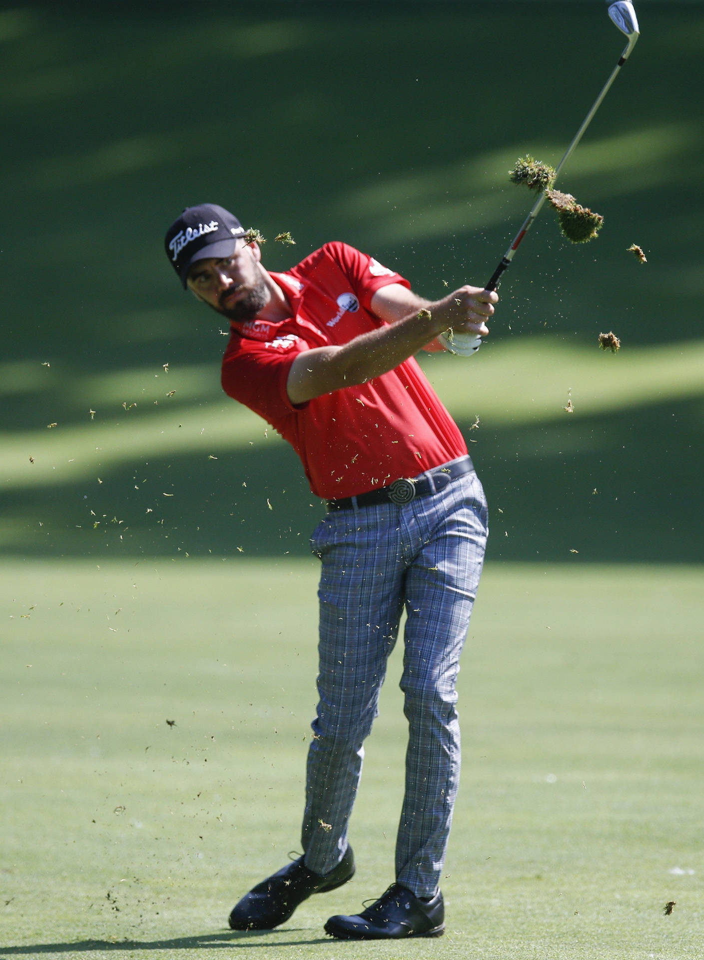 Troy Merritt Grass Flying Background