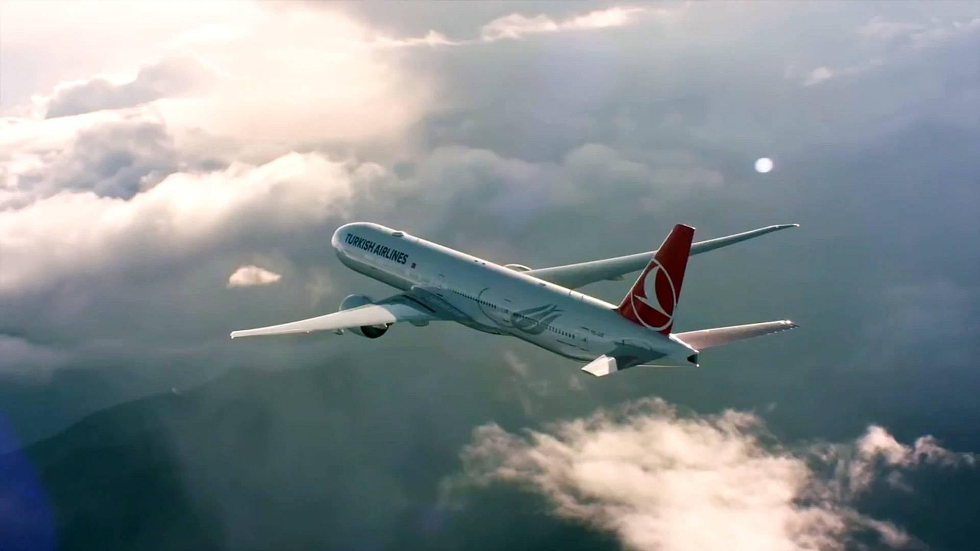 Turkish Airlines Majestic Flight Over The Turquoise Ocean Background