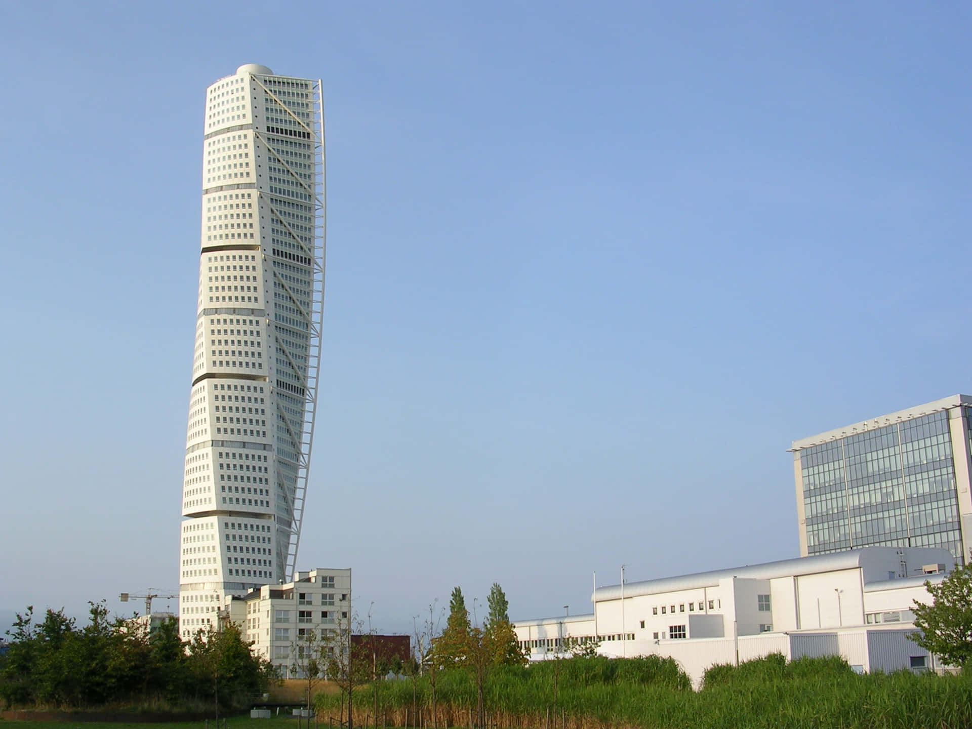 Turning Torso Large Building Background