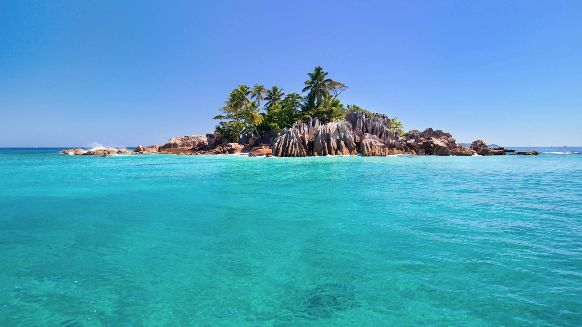 Turquoise Paradise Island Background