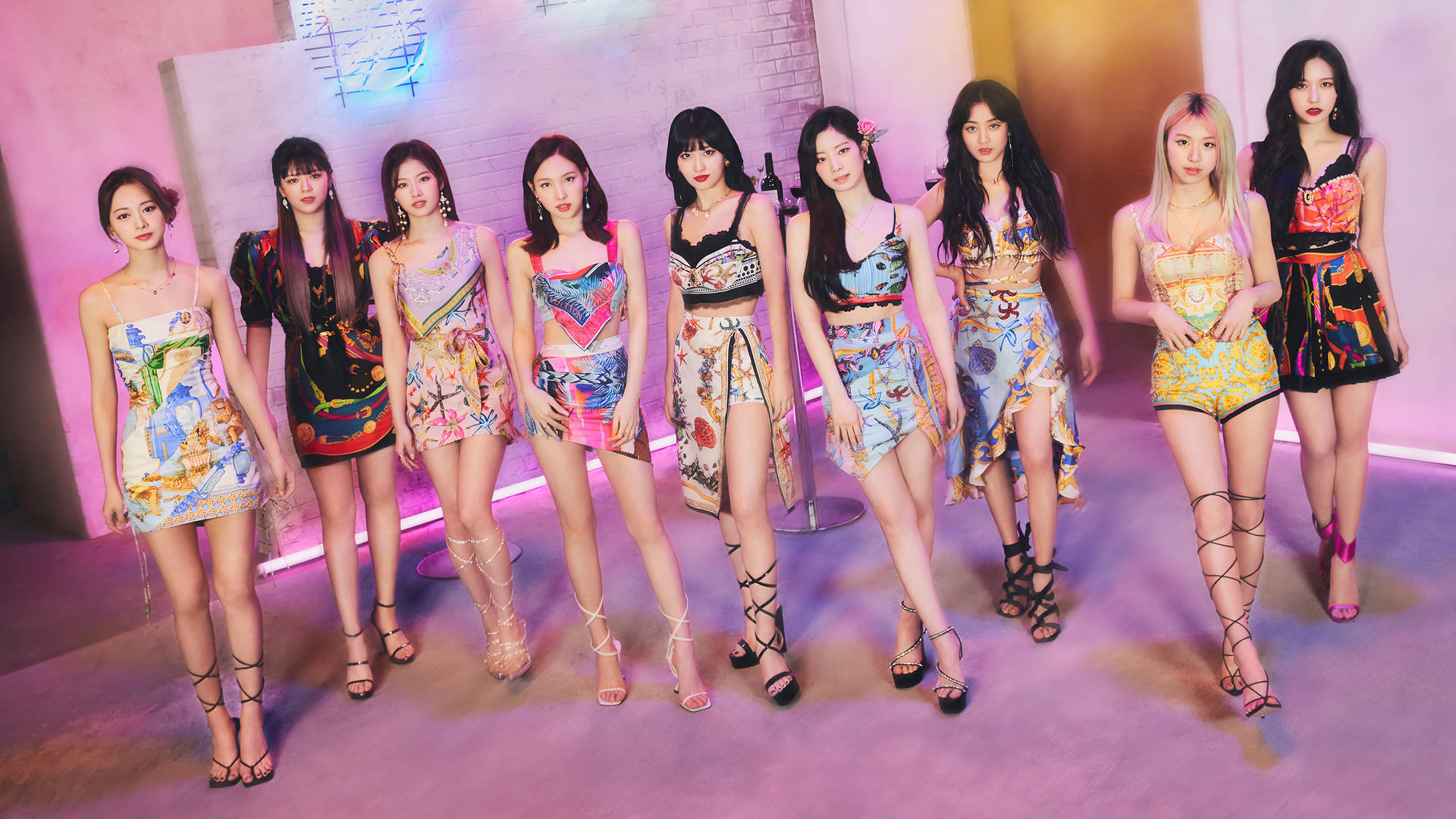 Twice 4k In Pink Room Background