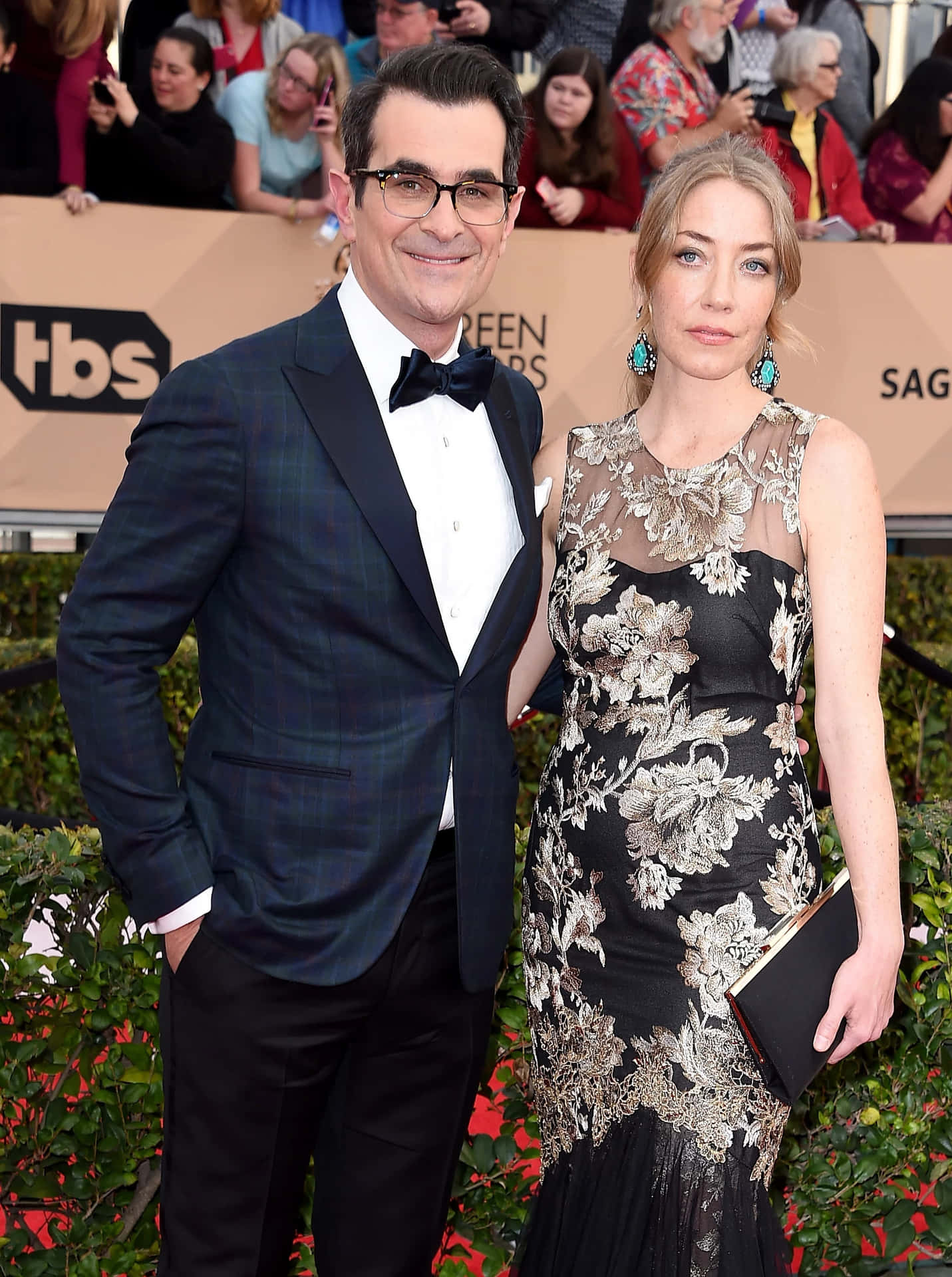 Ty Burrell Smiling At A Public Event Background
