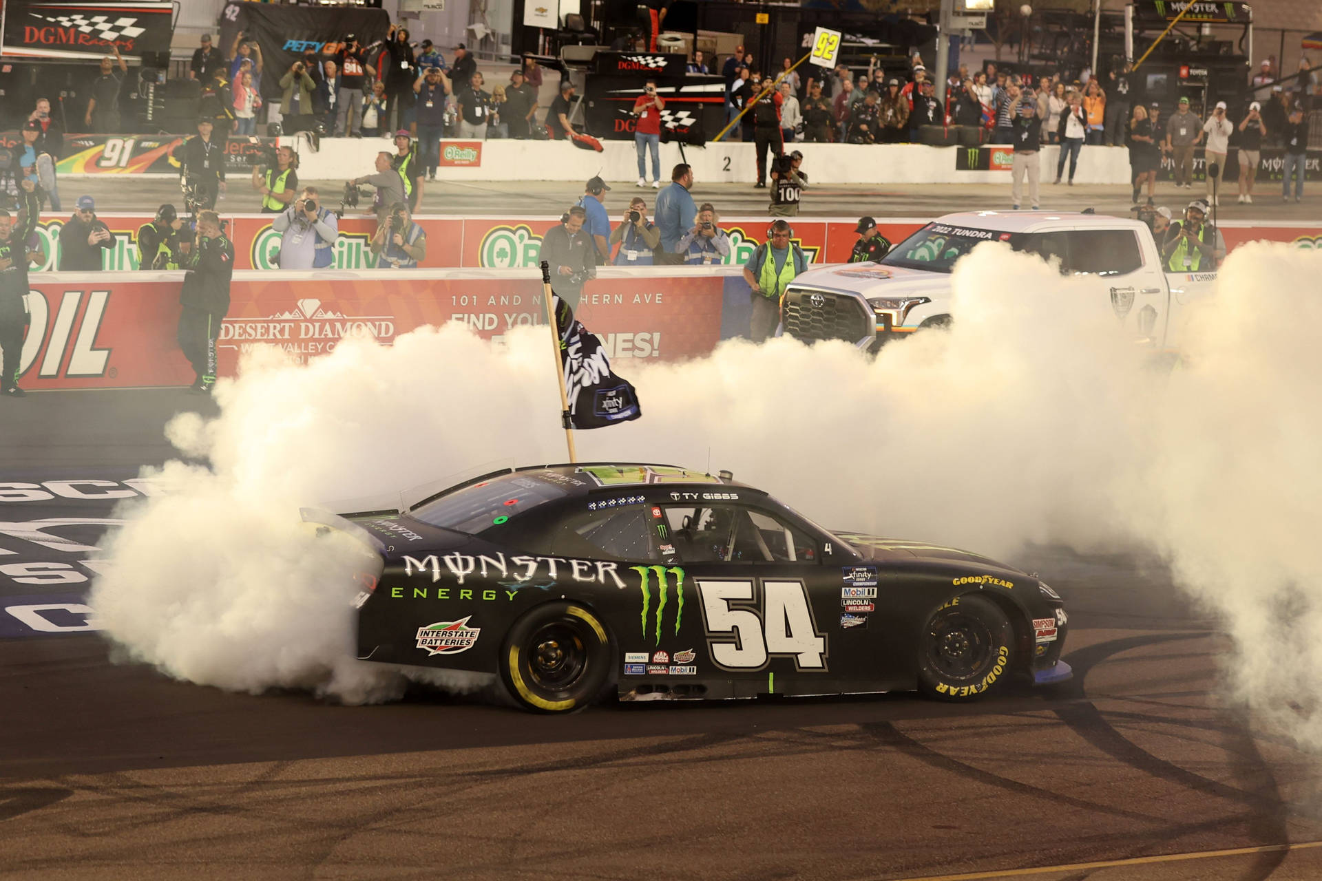 Ty Gibbs Smoking Tires Desert Diamond Background