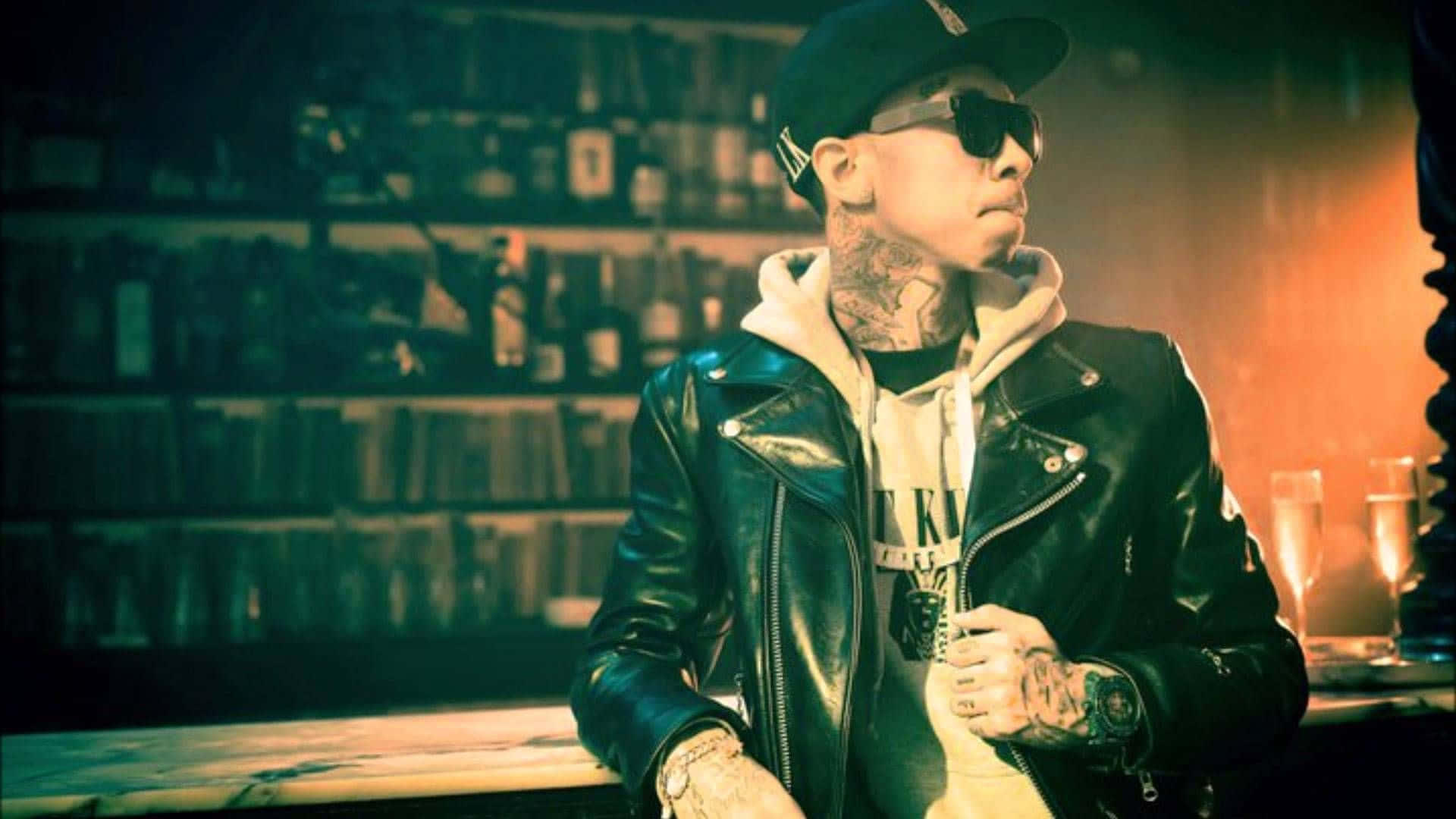 Tyga Making A Statement. Background