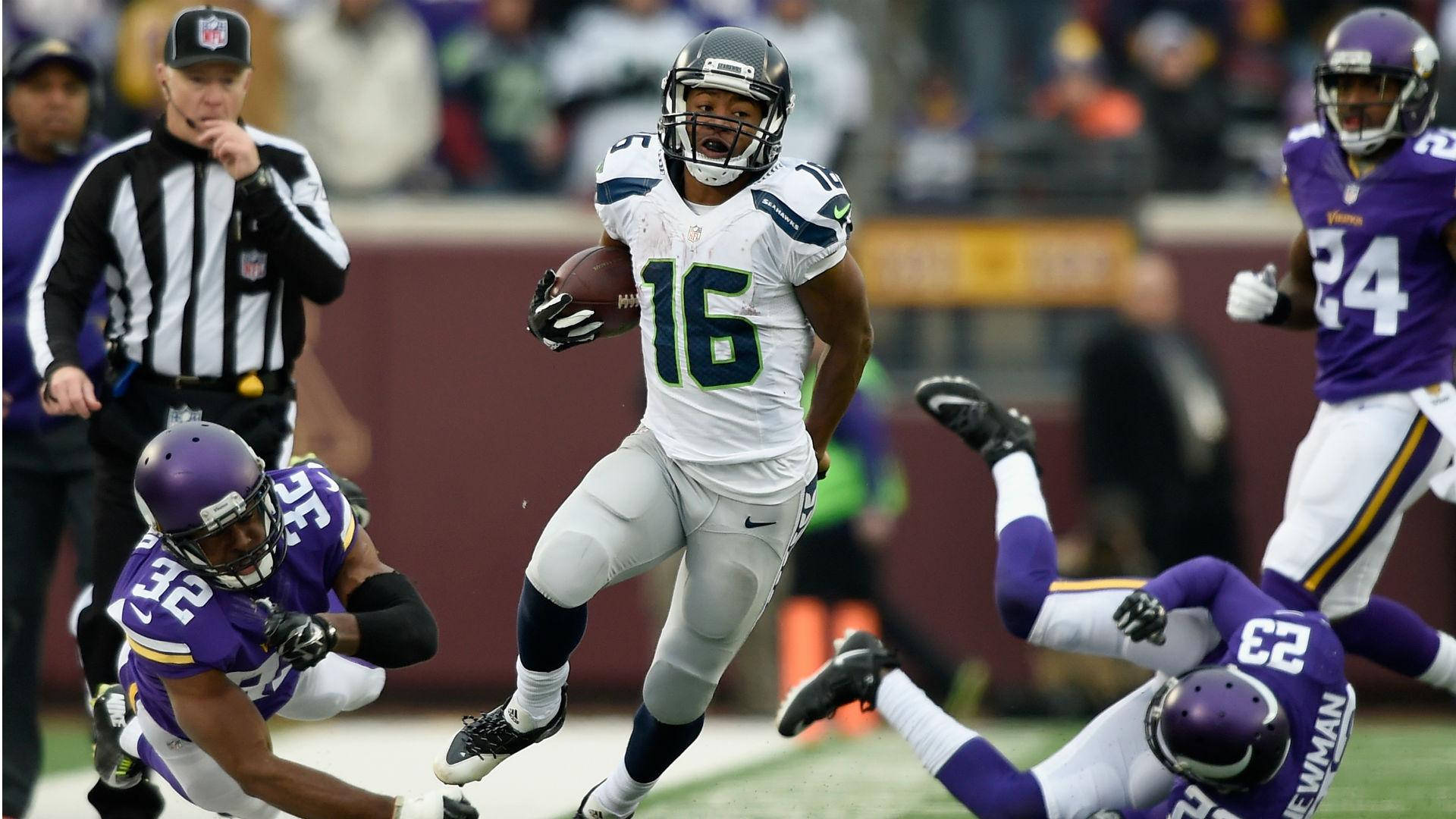 Tyler Lockett Football Player Seattle Seahawks Minnesota Vikings