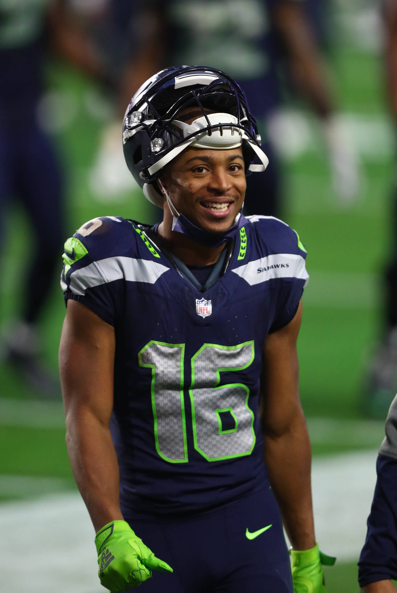 Tyler Lockett Football Player Seattle Seahawks Smile Background