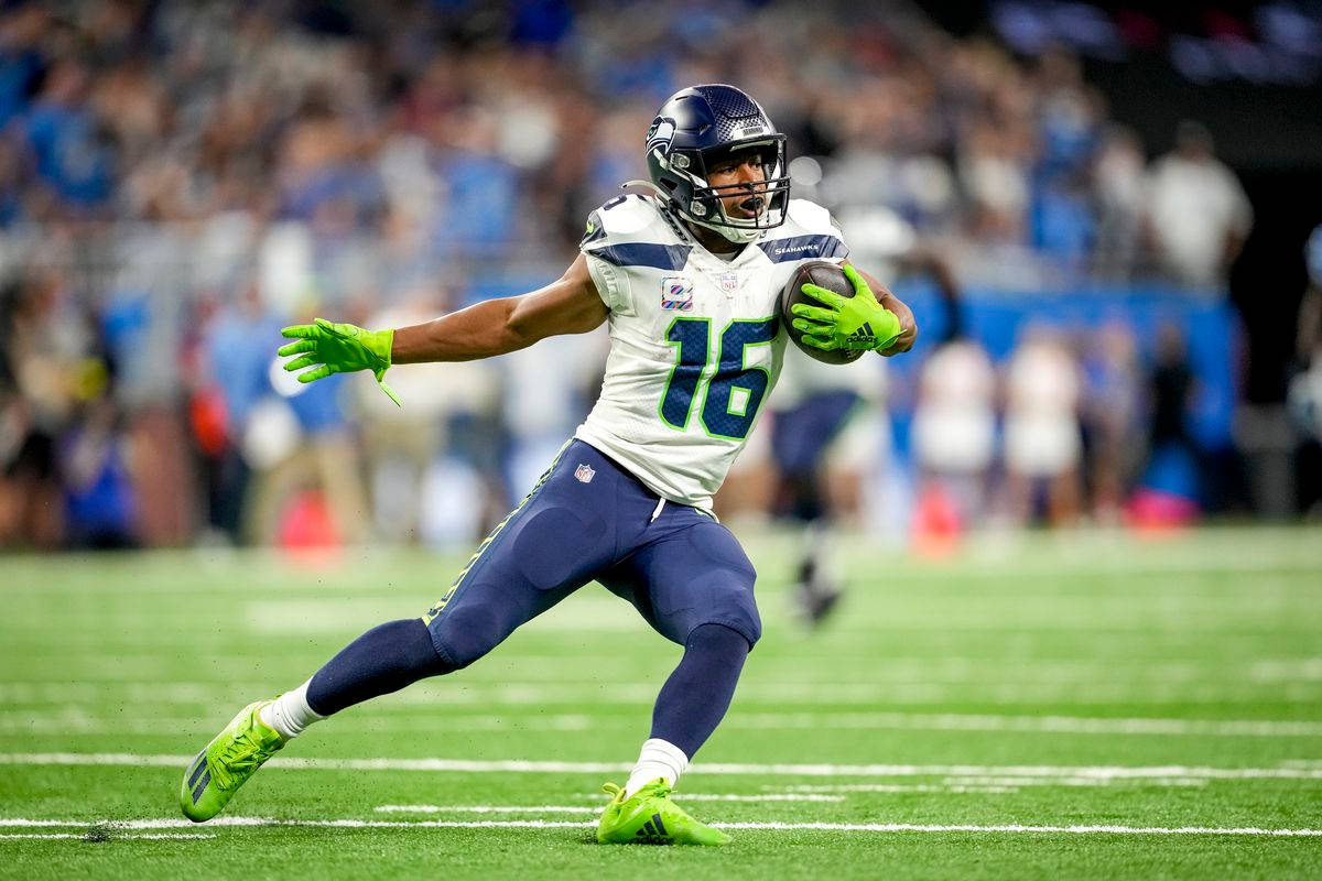 Tyler Lockett Football Player Seattle Seahawks Sports