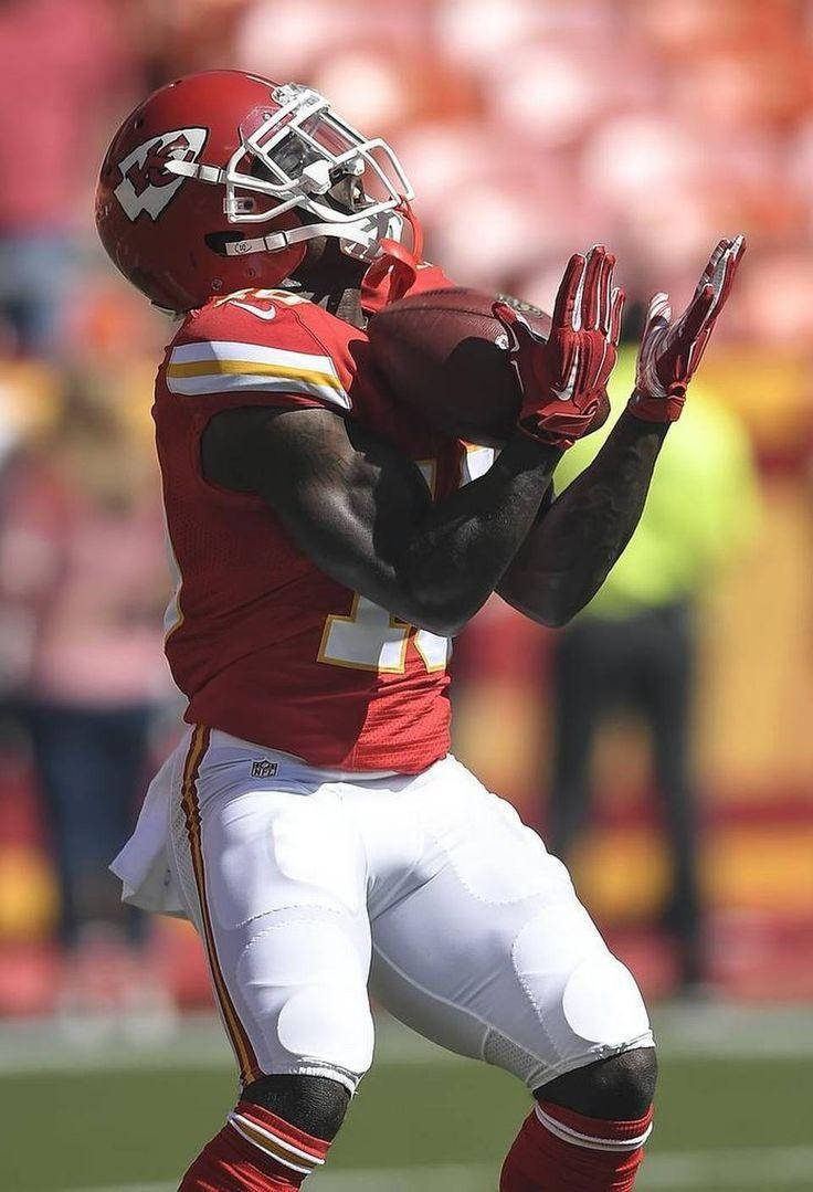 Tyreek Hill Victory Reaction Background