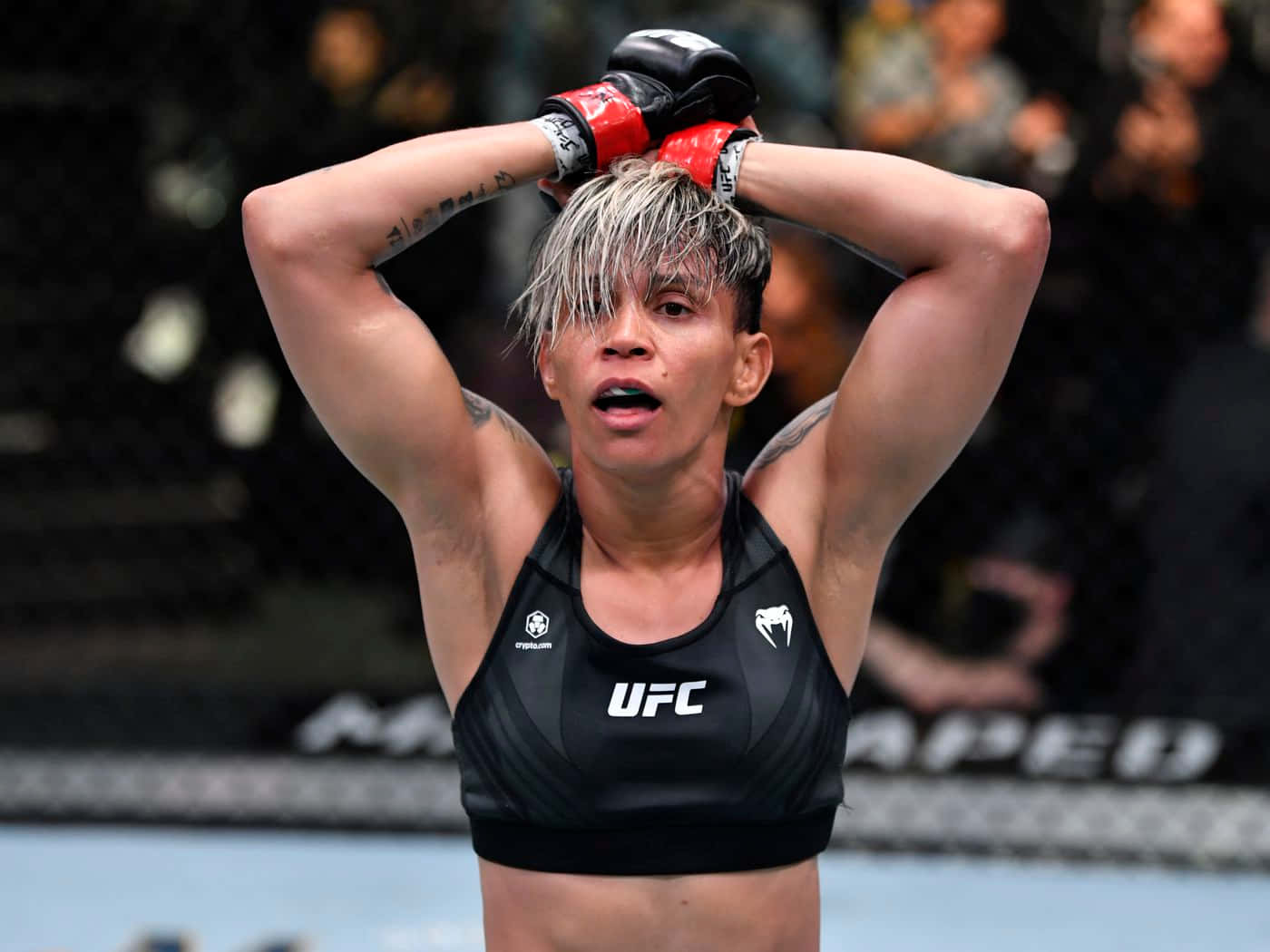 U F C Fighter Amanda Lemos Victory Pose Background