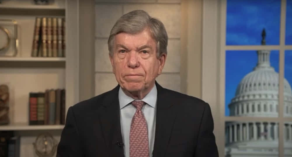 U.s. Senator Roy Blunt Giving A Serious Look Background