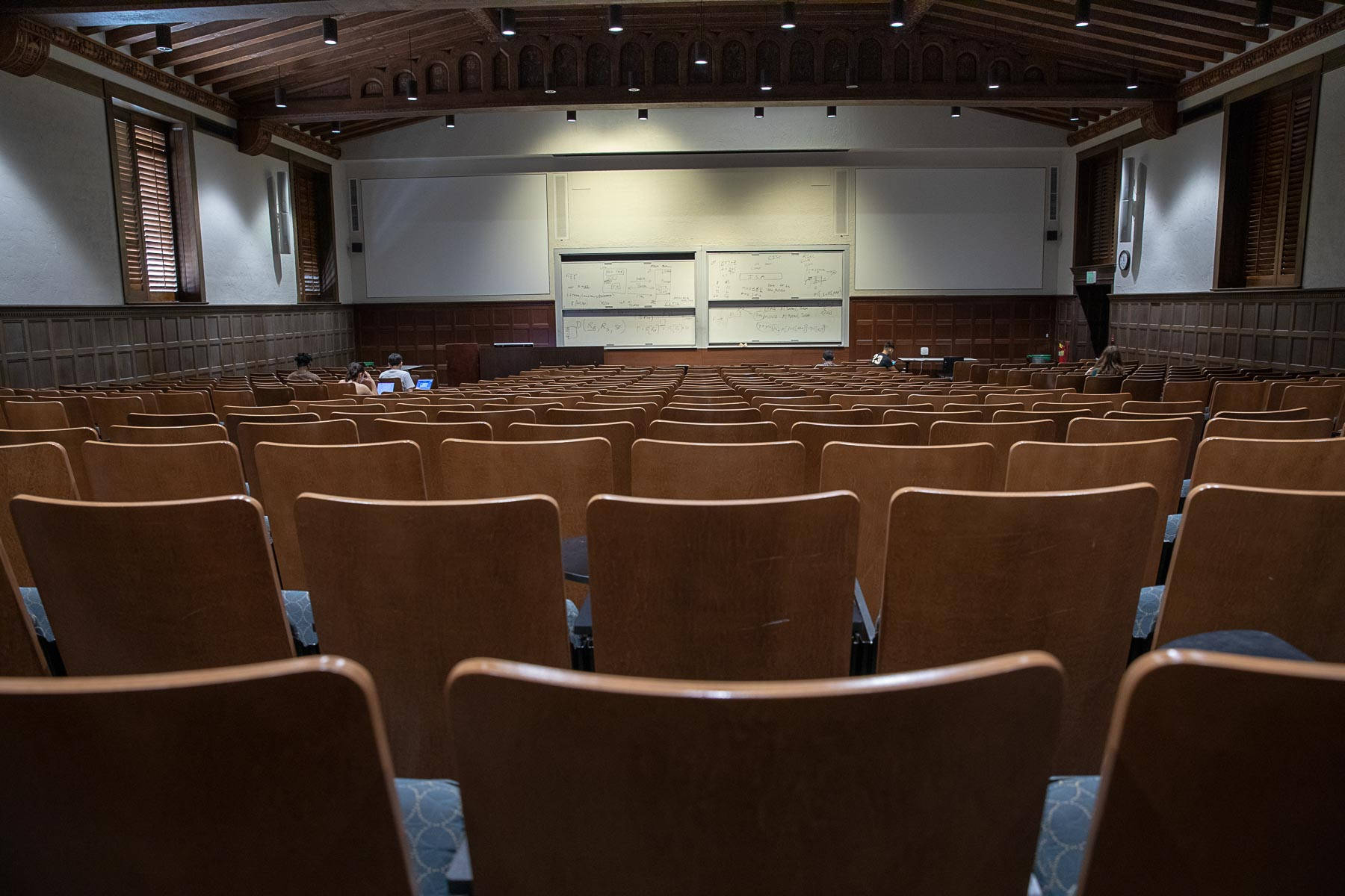 Ucla Moore Hall 100 Seats Background