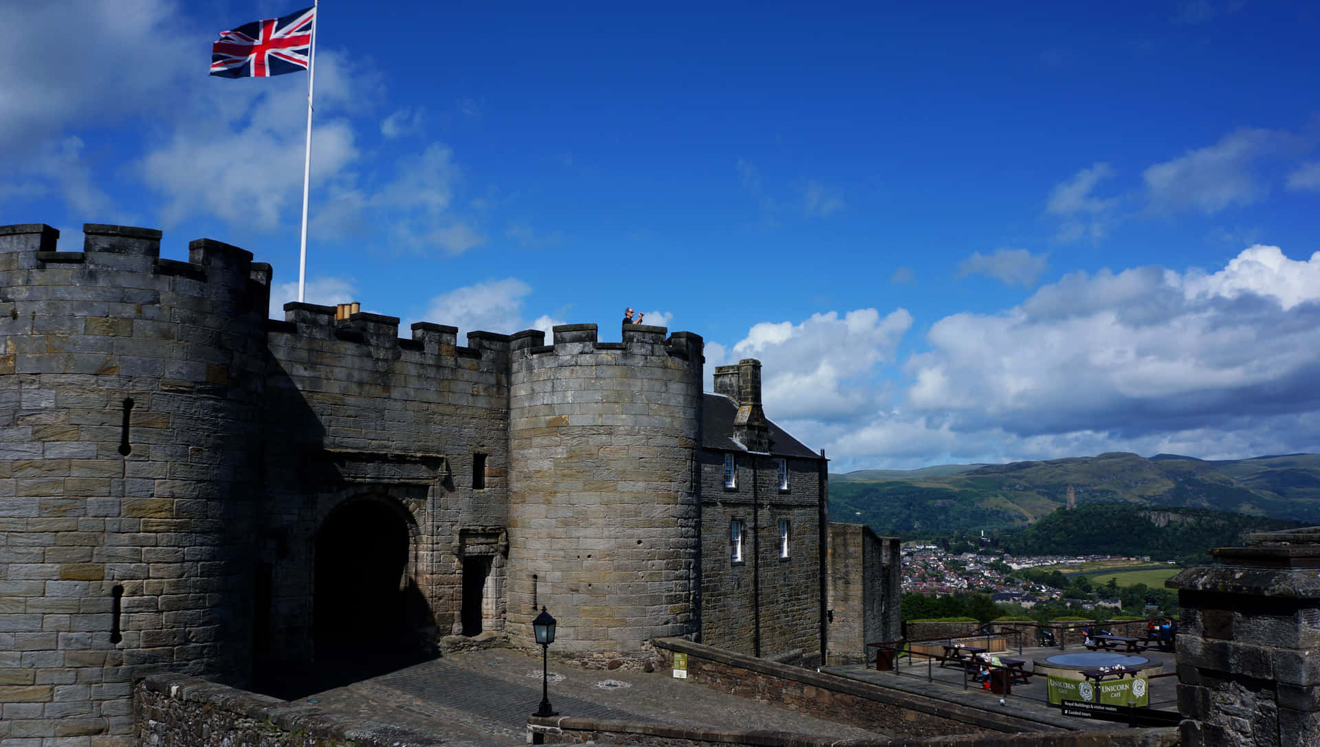 Uk Flag On Sterling Castle