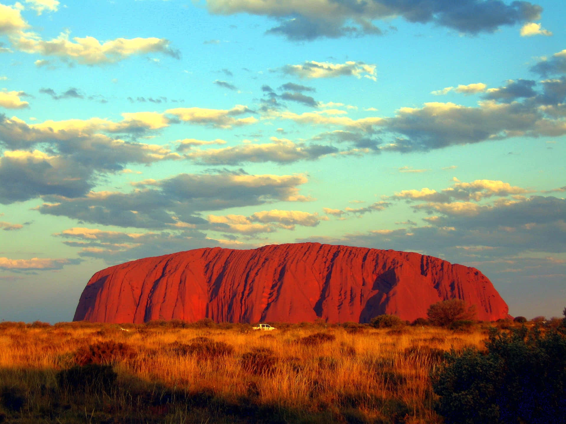 Uluru Turquoise Sky Background
