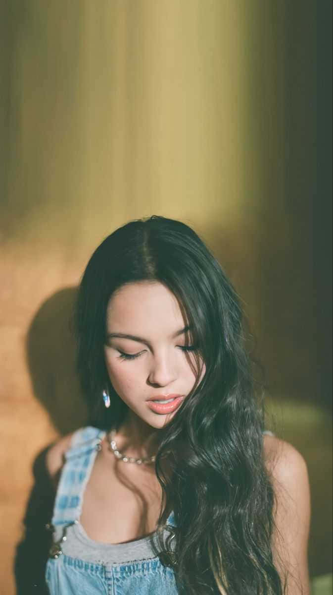 Uncovering The Beauty Of Olivia Rodrigo's Aesthetic Background
