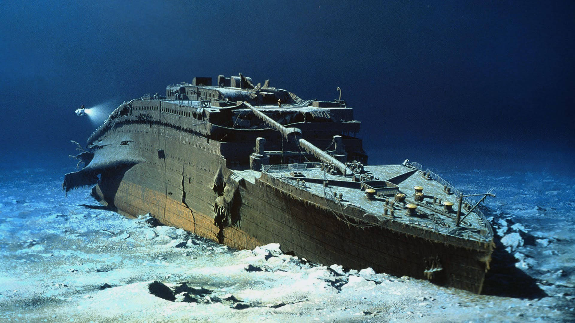 Underwater Sunken Titanic Background