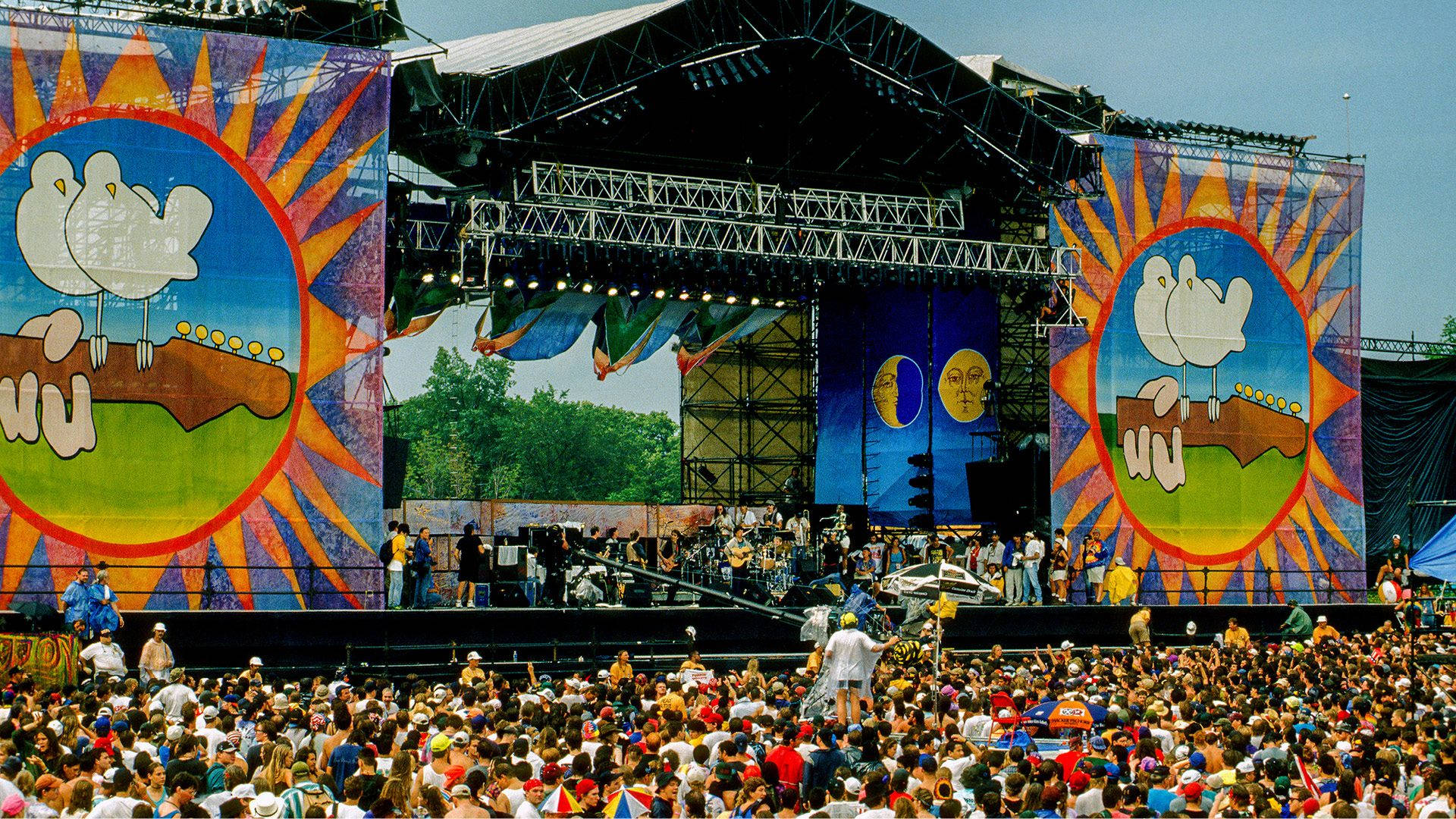 Unforgettable Moments Of Woodstock Music Festival Background