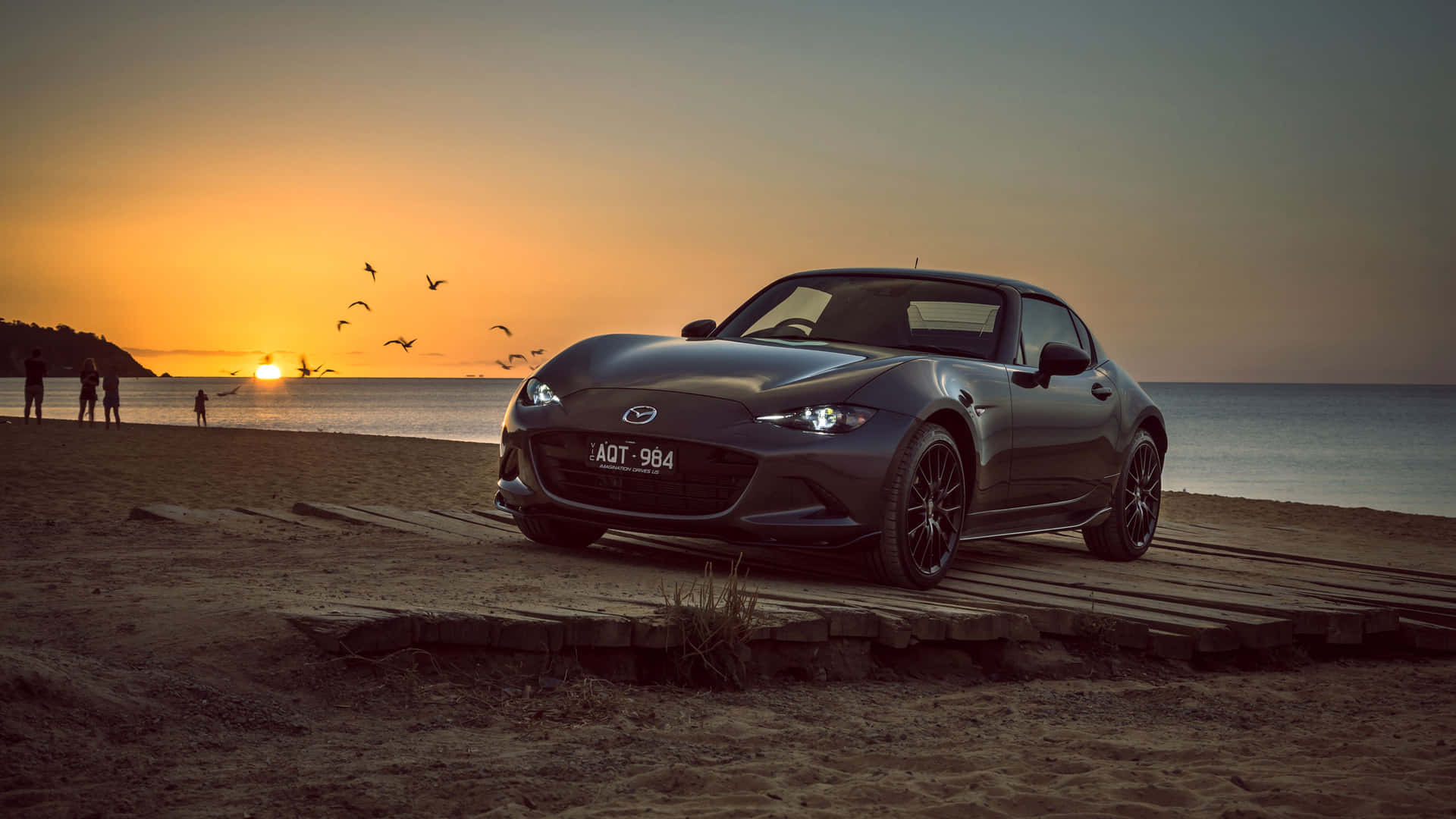 Unforgettable Style: The Iconic Mazda Mx-5 Miata Background