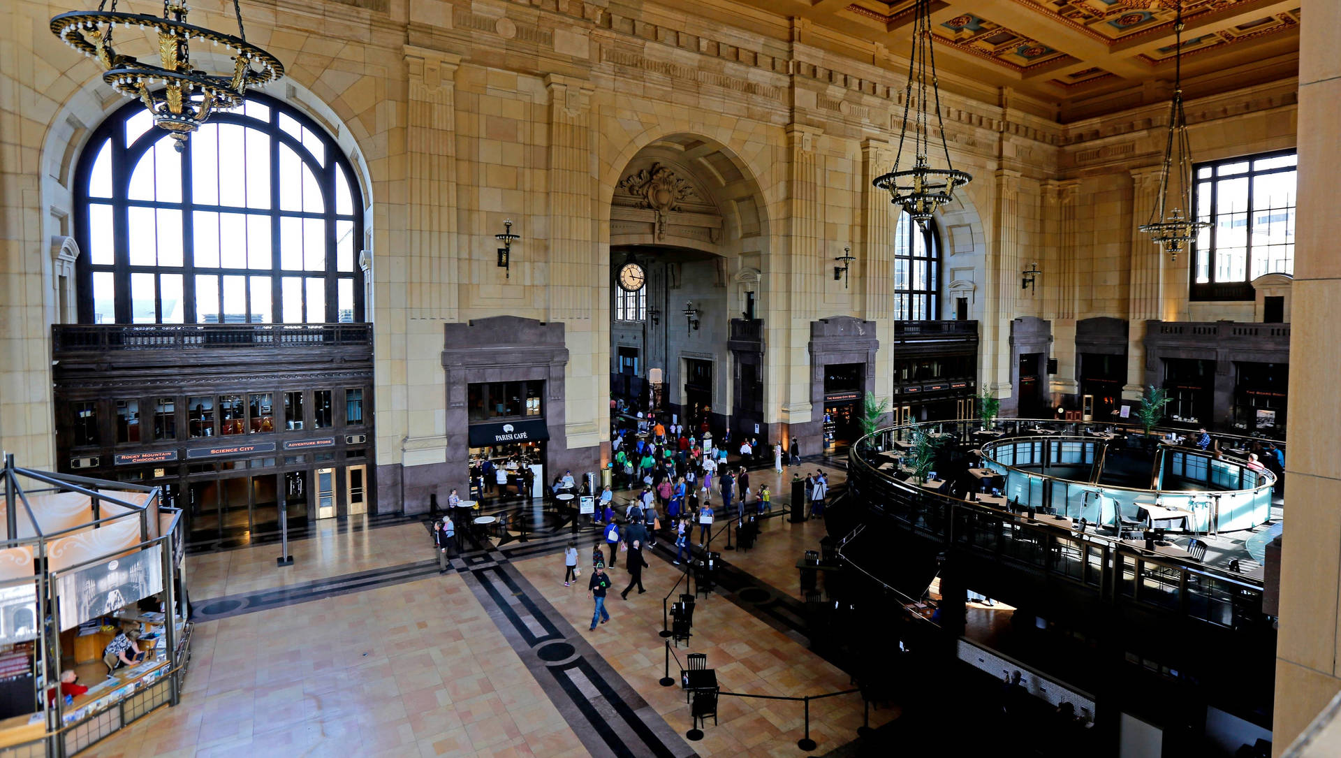 Union Station Interior With Chandeliers Background