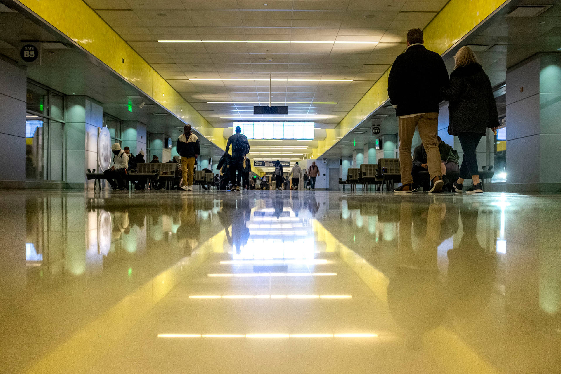 Union Station With Reflective Flooring Background