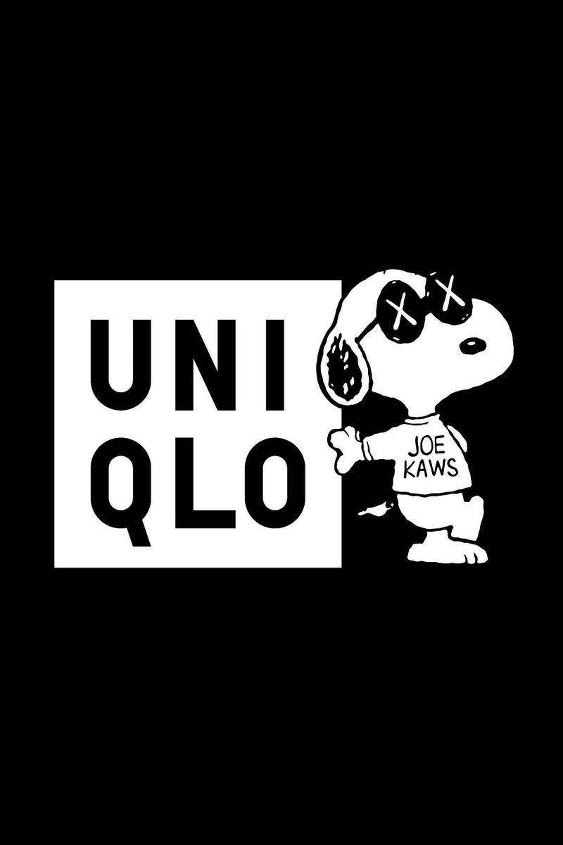 Uniqlo Black And White Snoopy