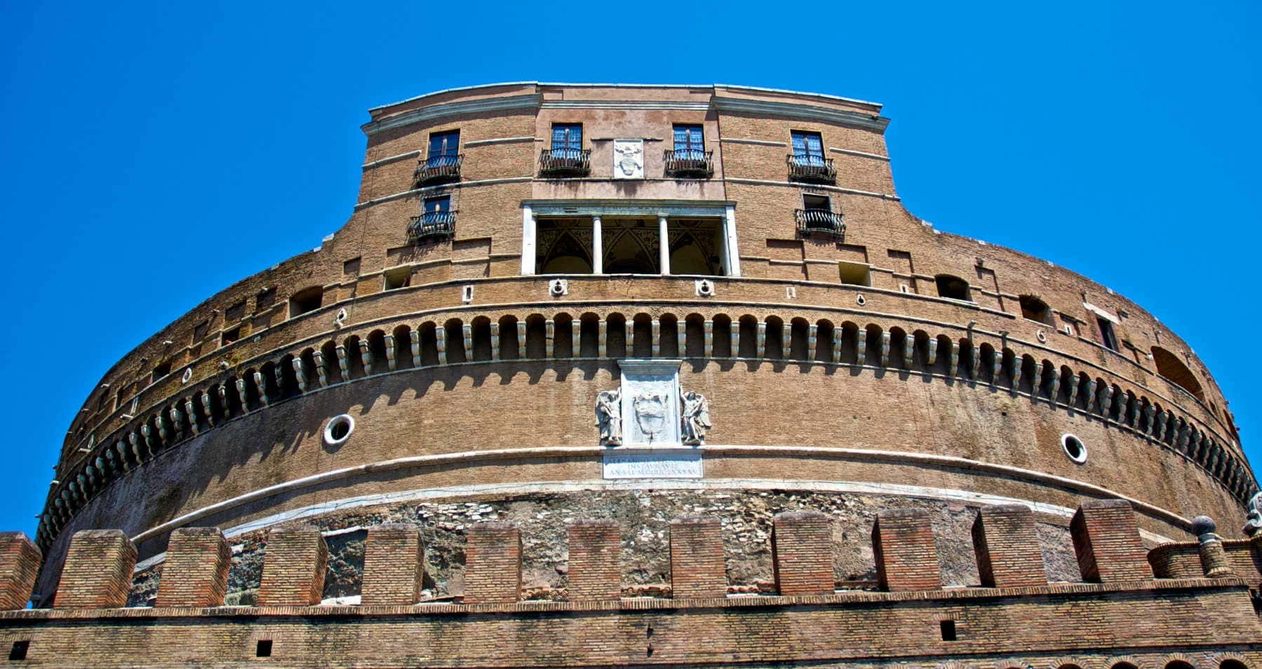 Unique Monument Of Castel Santangelo Background
