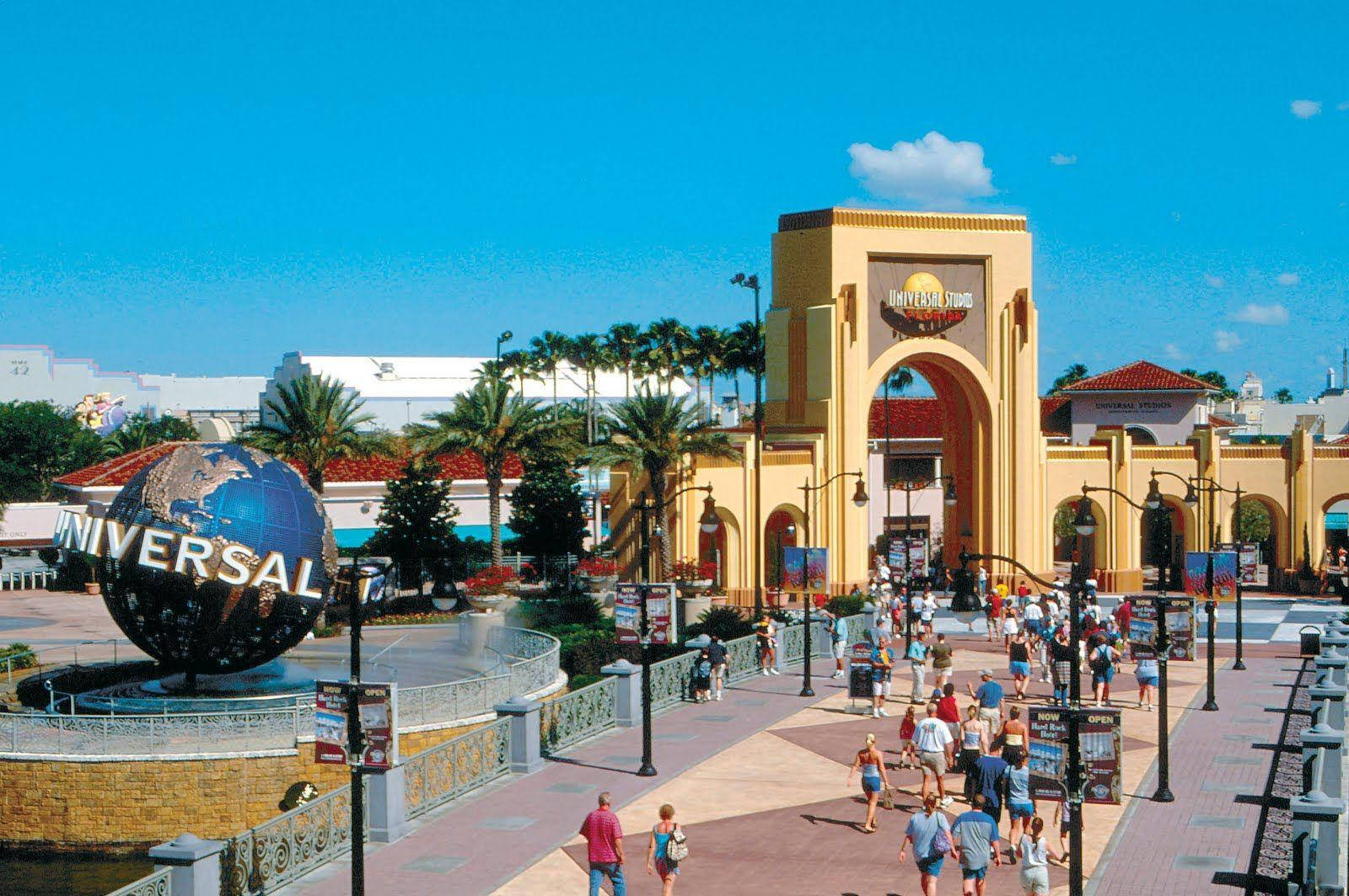 Universal Studios Entrance Background