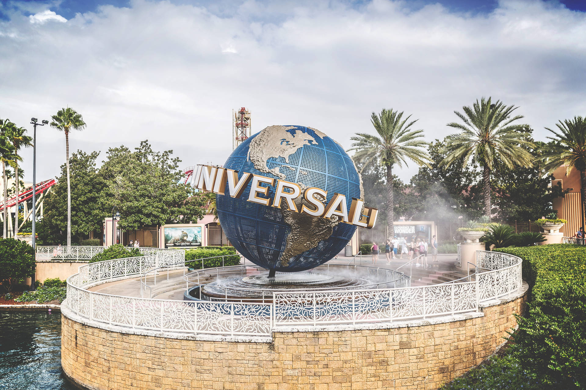 Universal Studios Globe Landmark, Orlando, Fl Background