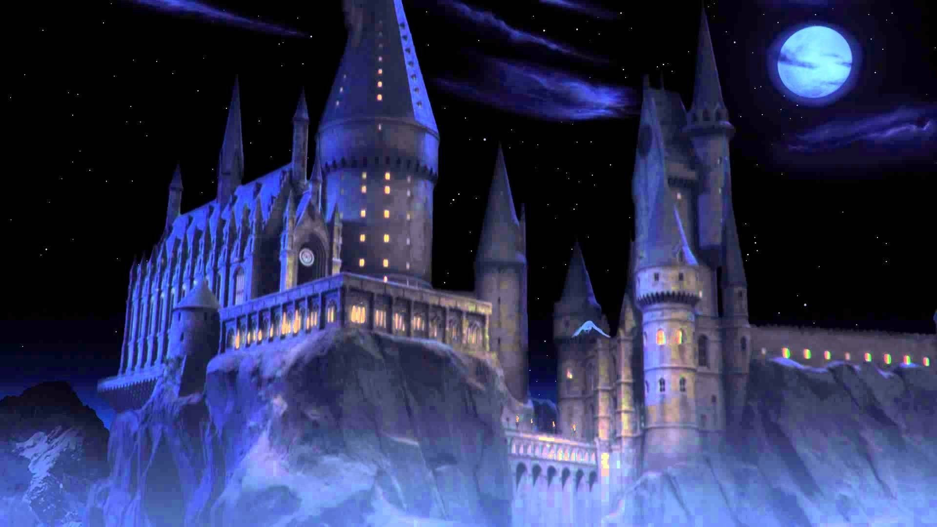 Universal Studios Hogwarts At Night