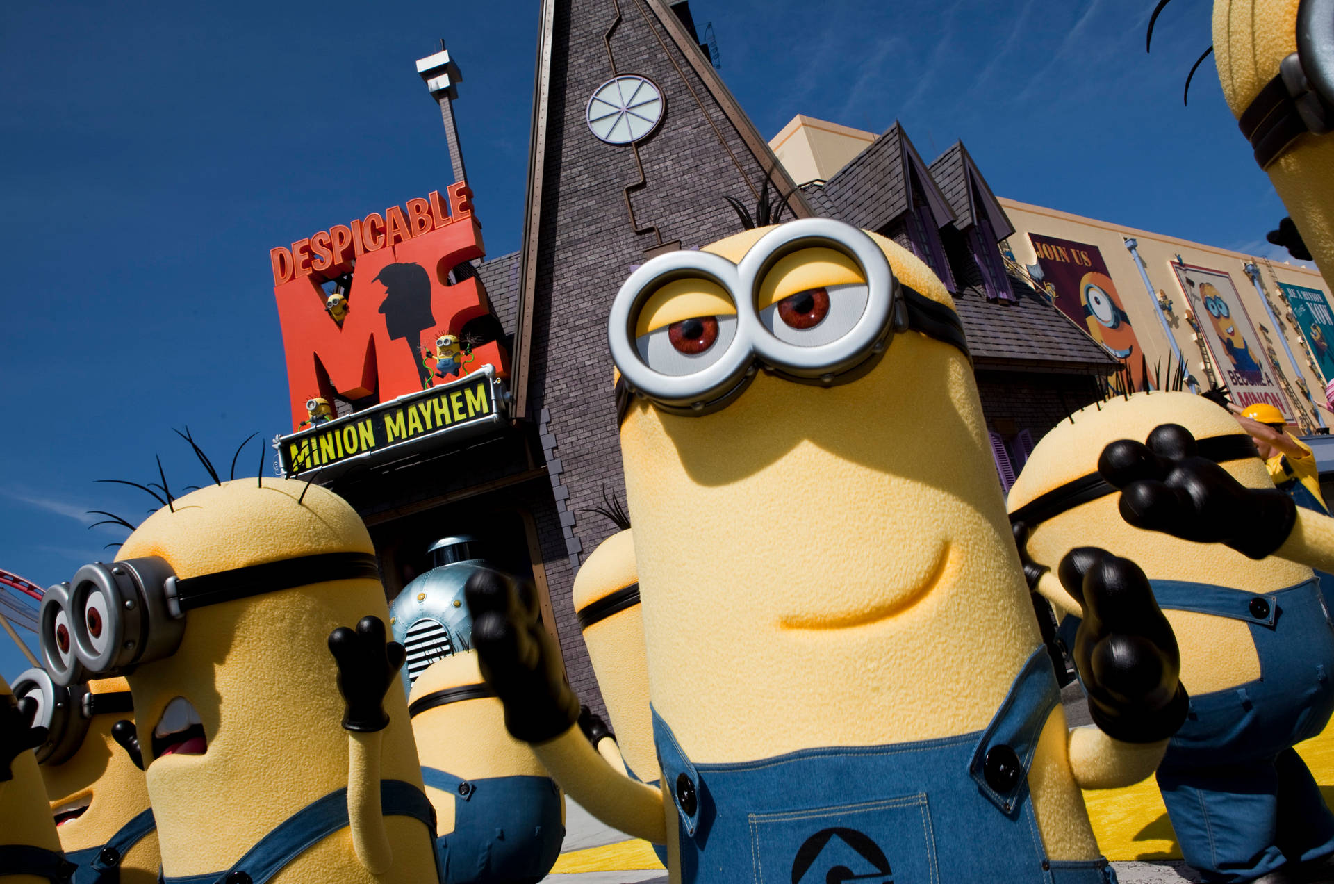 Universal Studios Yellow Minions
