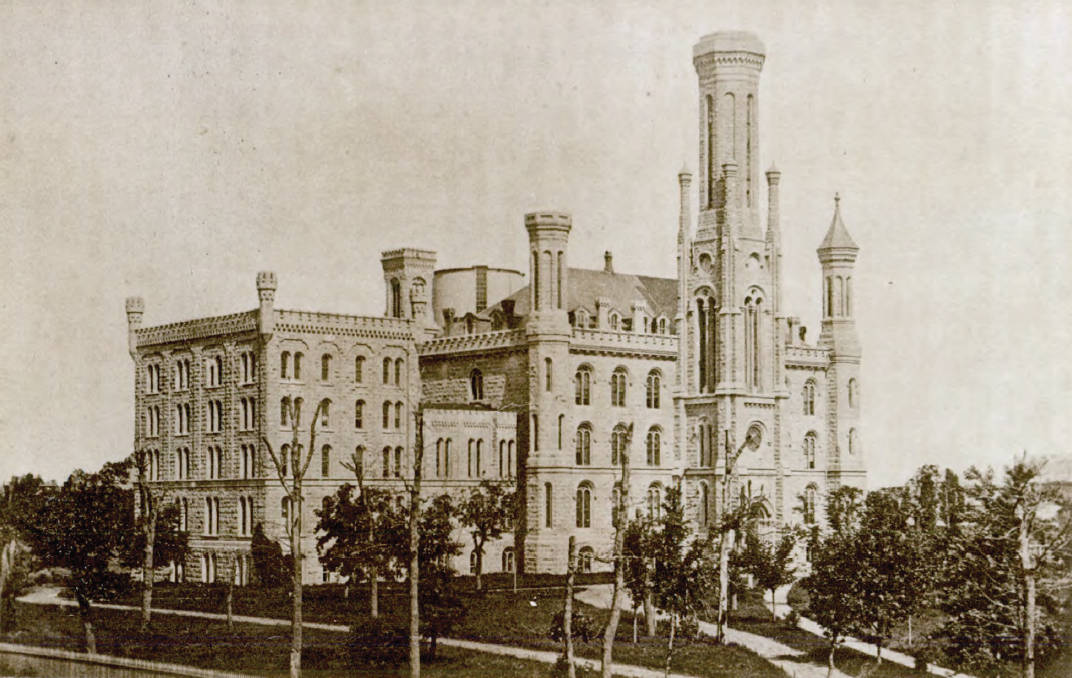 University Of Chicago Vintage Background