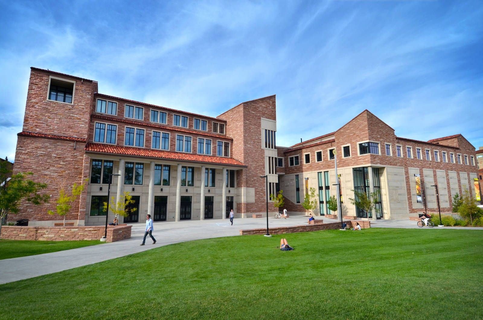 University Of Colorado Boulder Visual Arts Complex Background