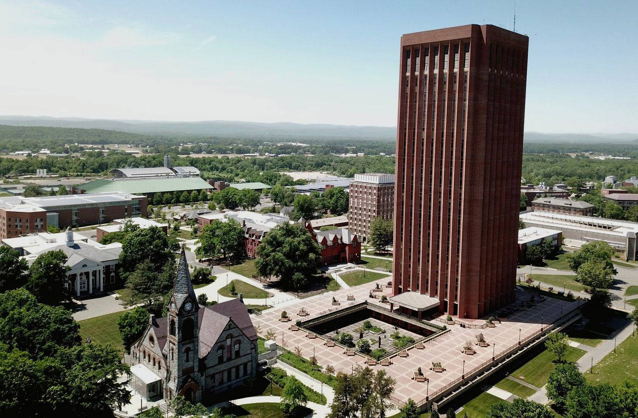 University Of Massachusetts Library And Chapel Background