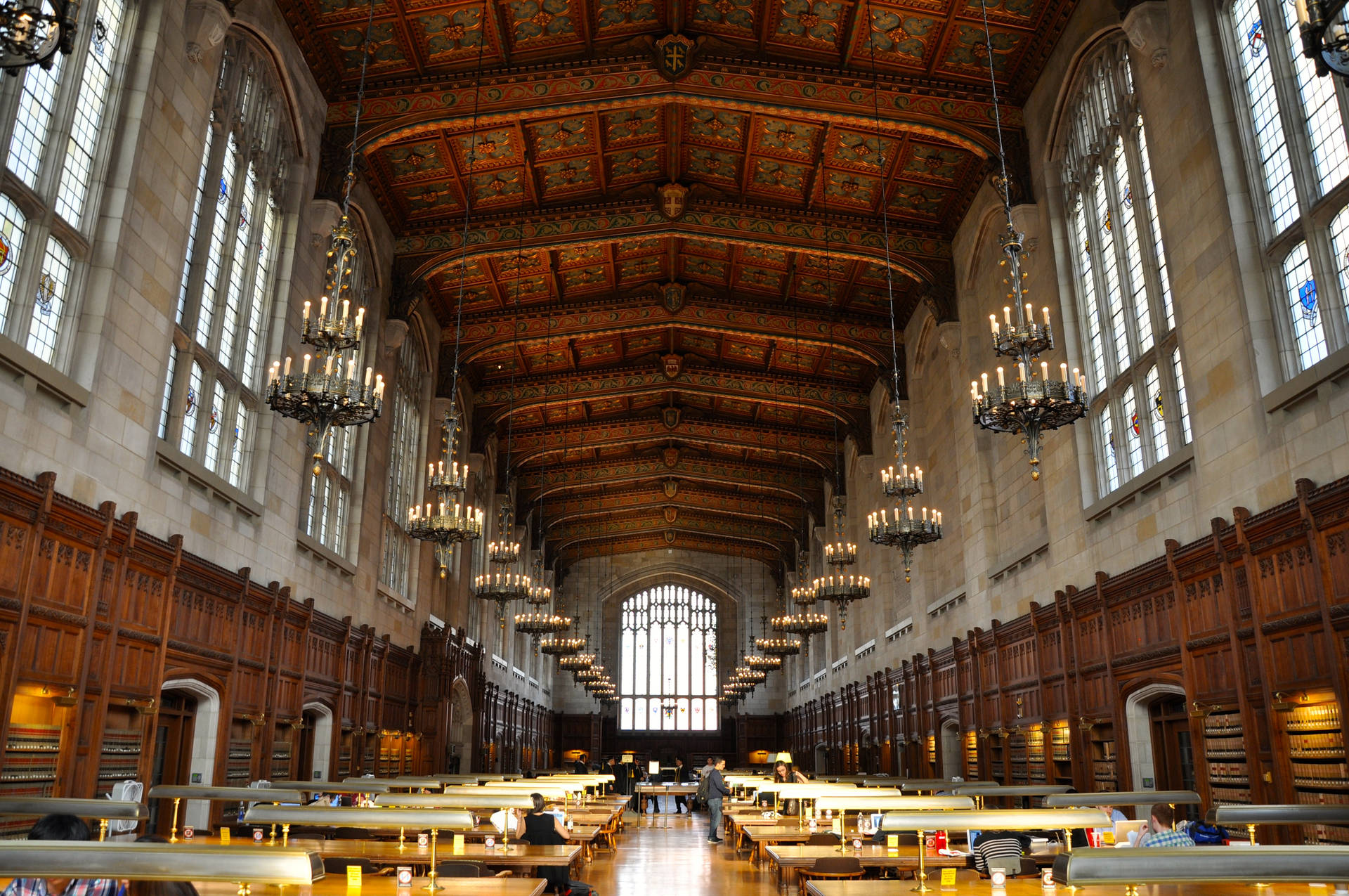 University Of Michigan-ann Arbor Beautiful Library Background