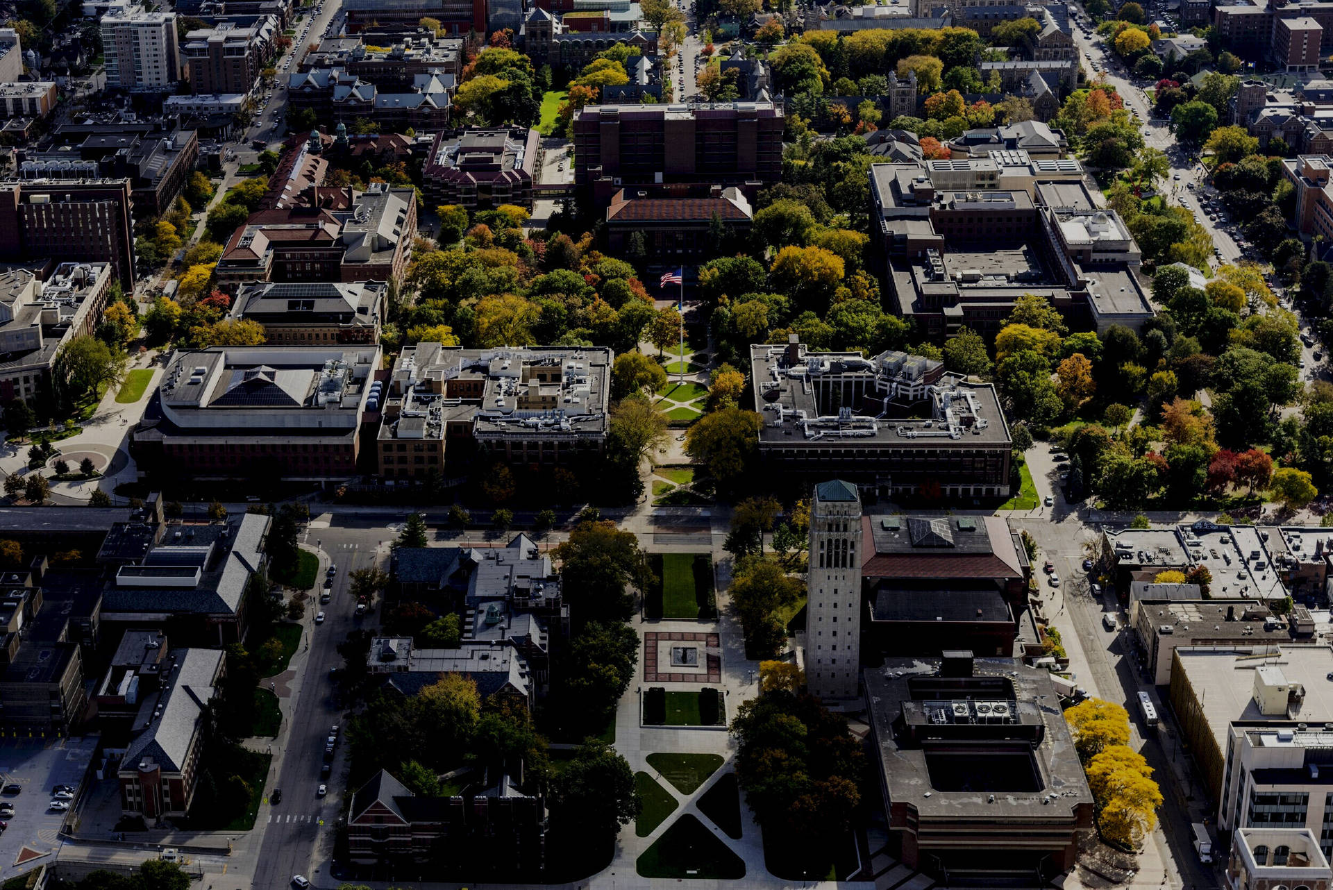 University Of Michigan-ann Arbor Campus View Background