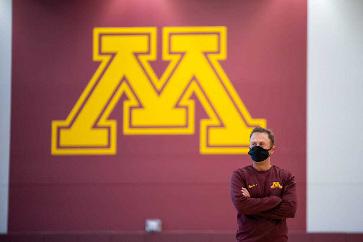 University Of Minnesota Sports Coach Background