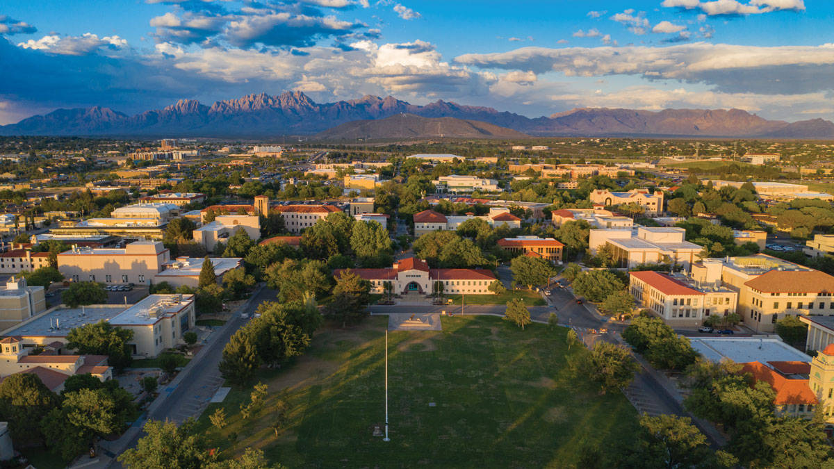 University Of New Mexico Main Campus Surroundings Background