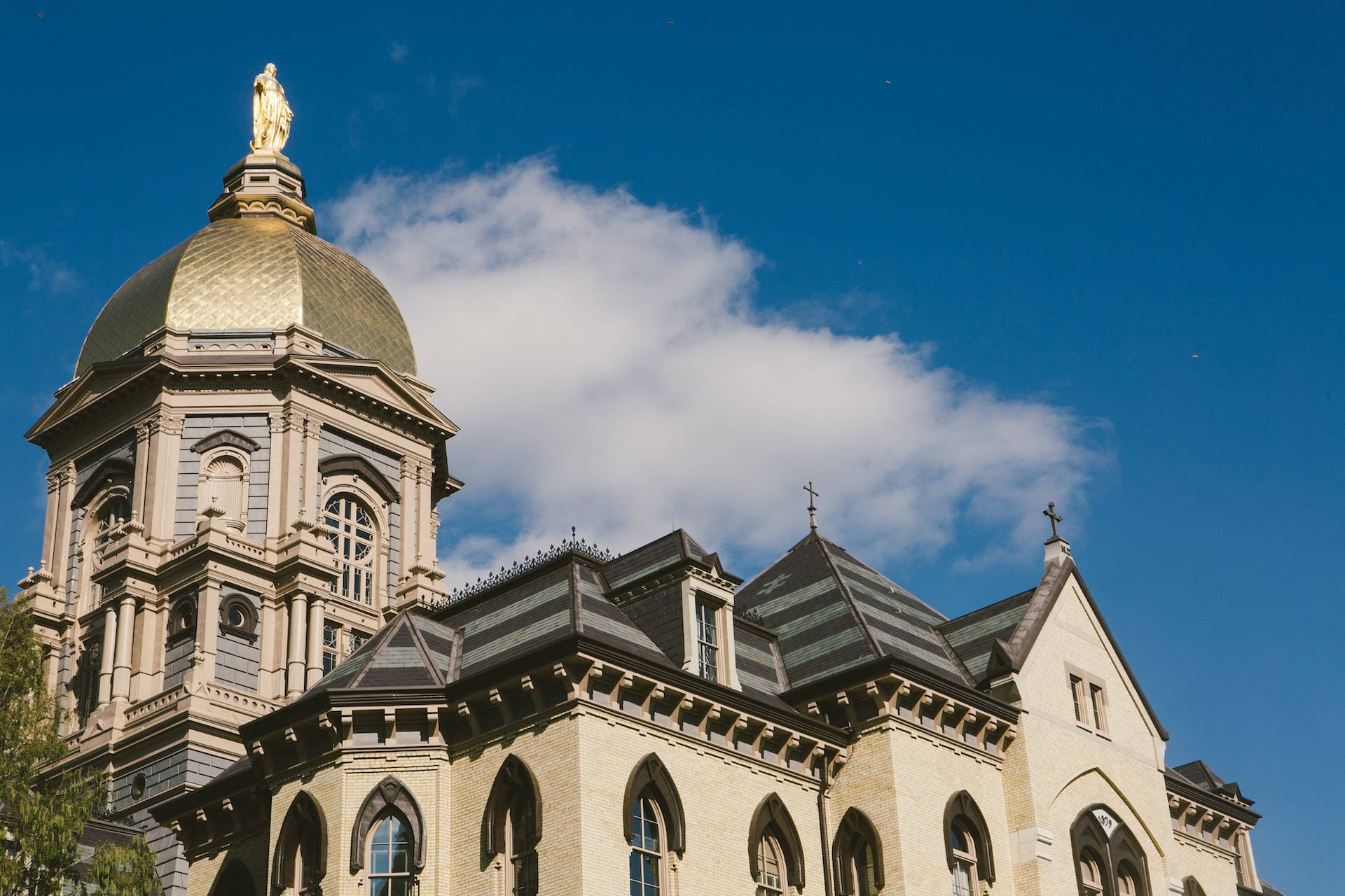 University Of Notre Dame Building With Dome