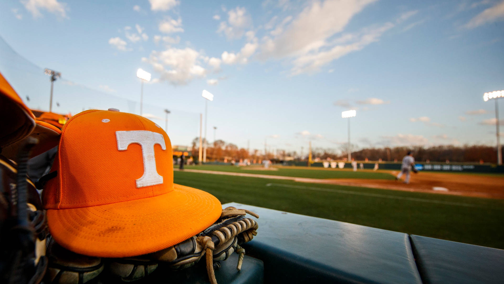 University Of Tennessee Orange Cap Background