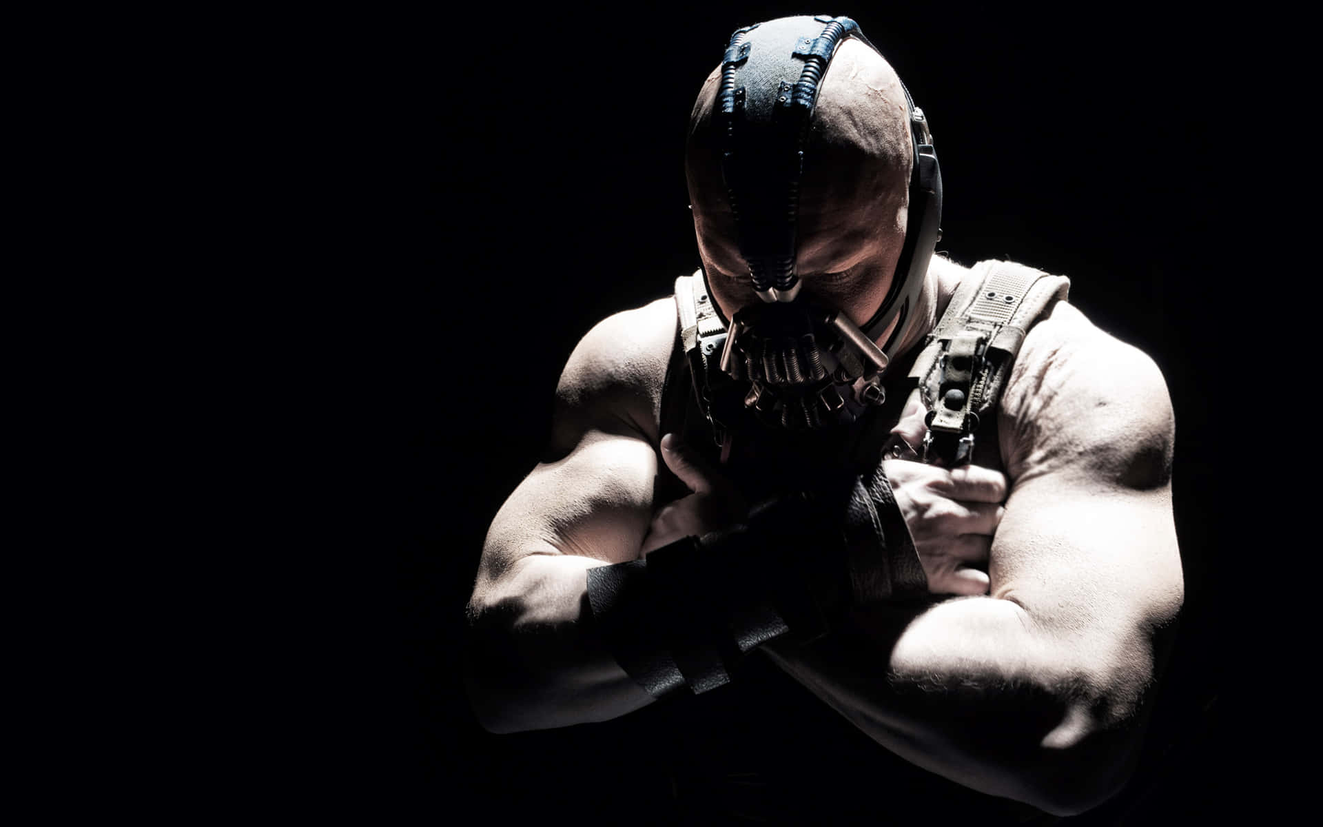 Unleash Your Inner Power With The Supervillain Bane Background
