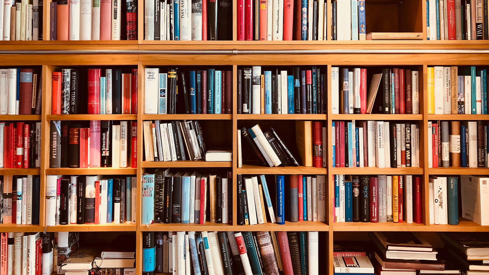 Unlock The Magic Of Knowledge And Literature In The Cozy Comfort Of Your Own Home. Background