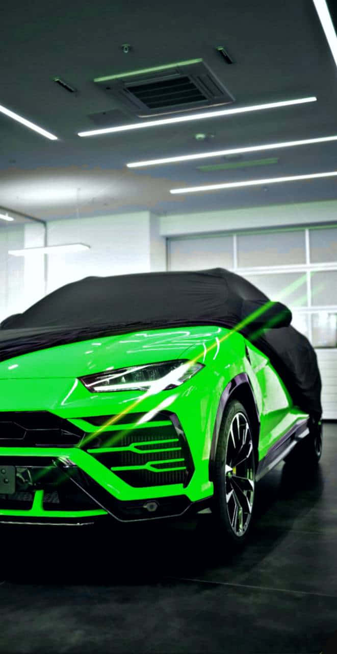 Unlock Your Luxury With The Green Lamborghini Iphone Background