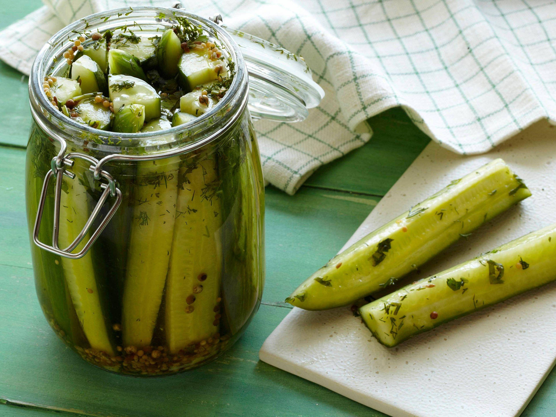 Up-close View Of Sliced Pickles Background