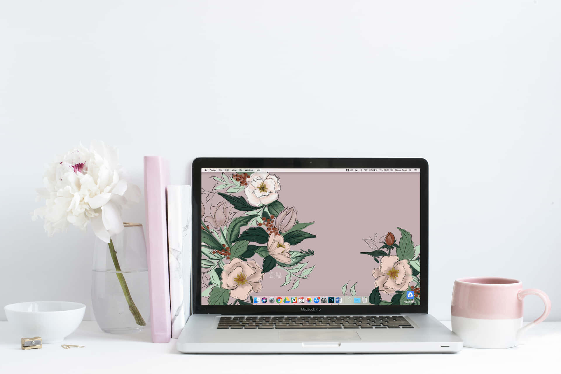 Upgrade Your Workstation With Floral Computer Background