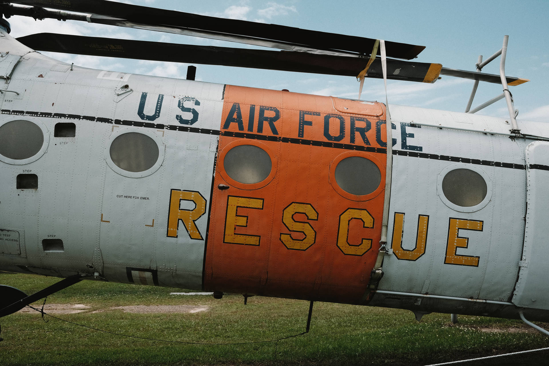Us Air Force Rescue Plane Background