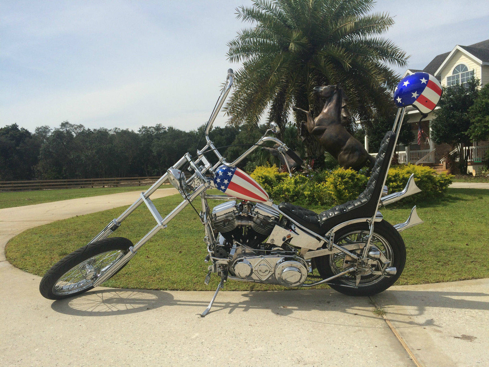 Us Motorbike For Easy Rider Background