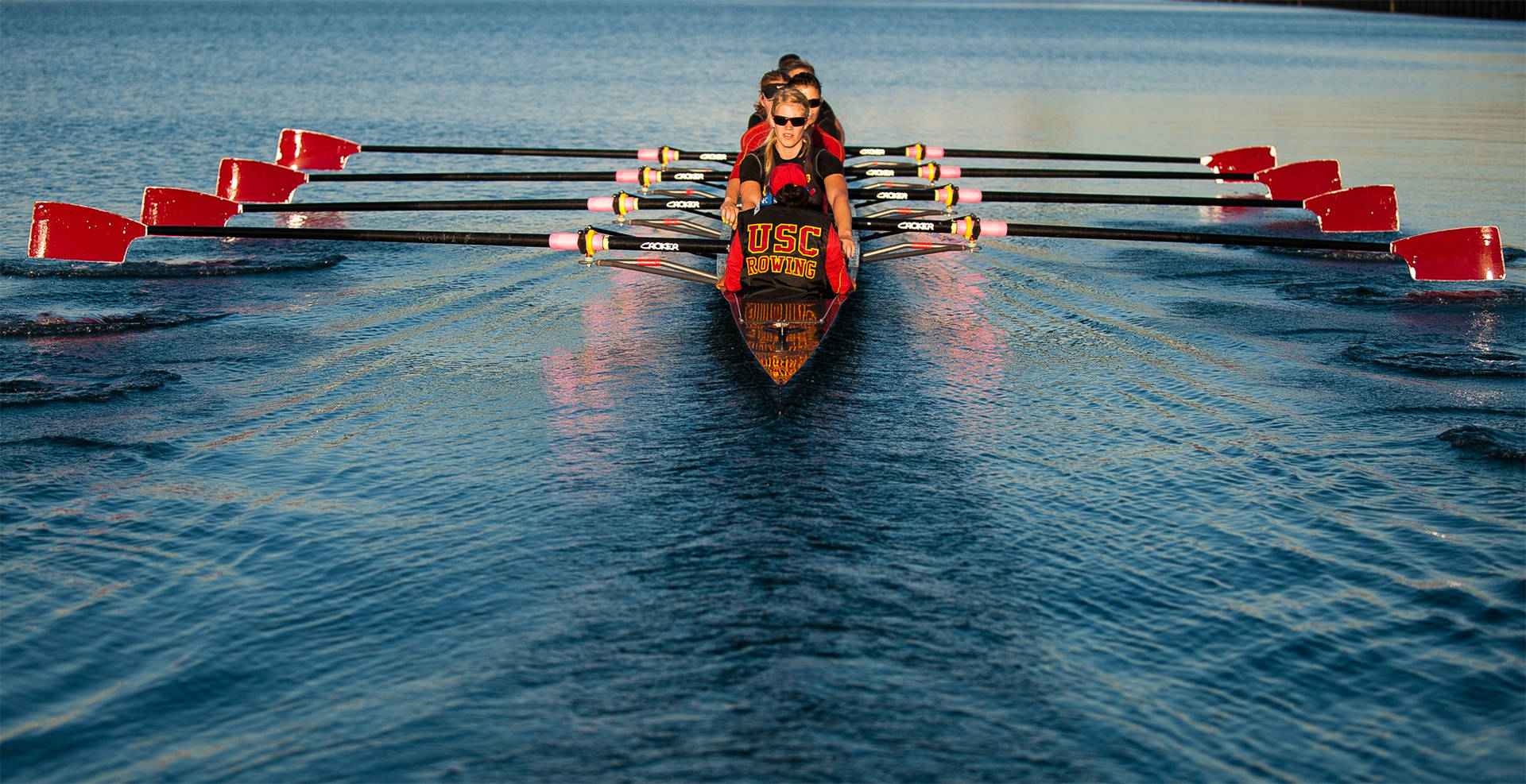 Usc Women’s Rowing Race Team