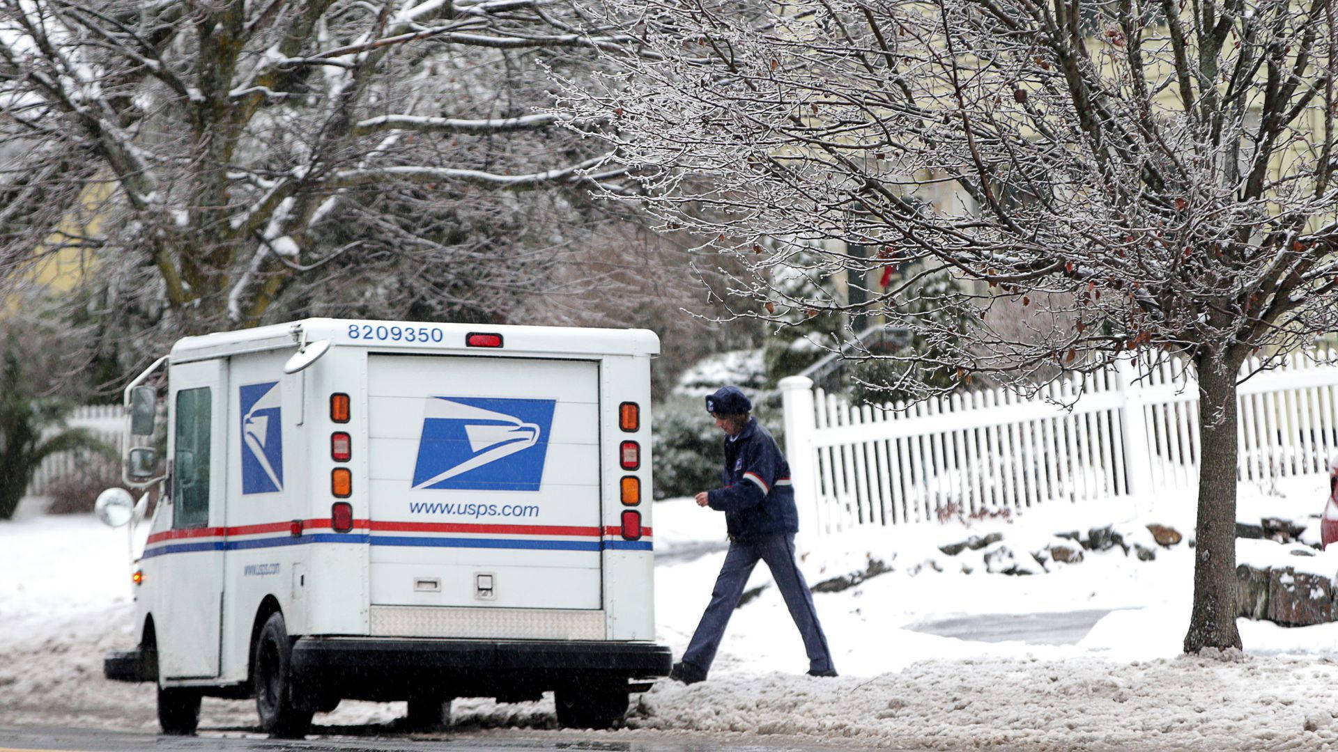 Usps In Snow Background