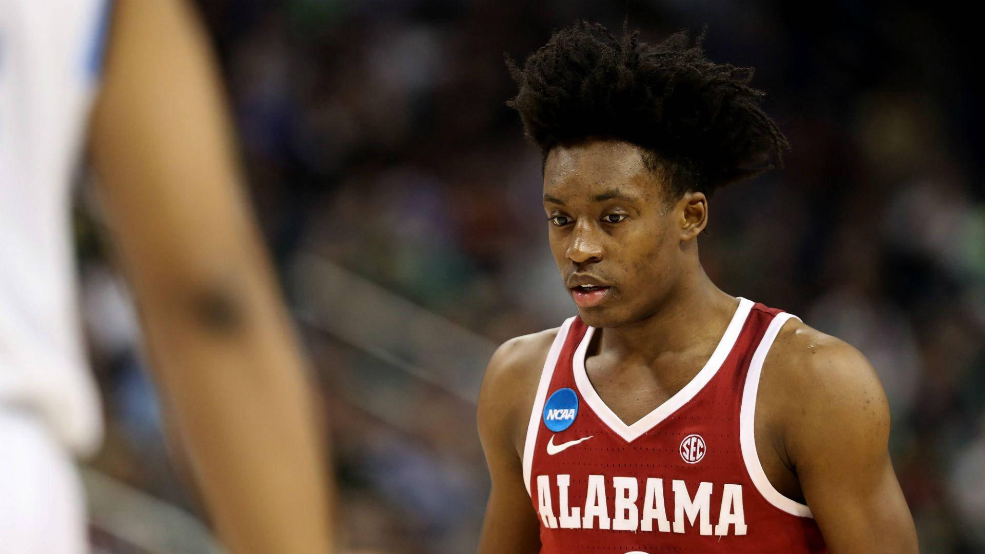 Utah Jazz Collin Sexton Looking Down Background