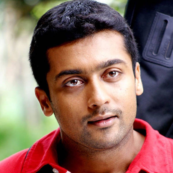 Vaaranam Aayiram Surya Close-up